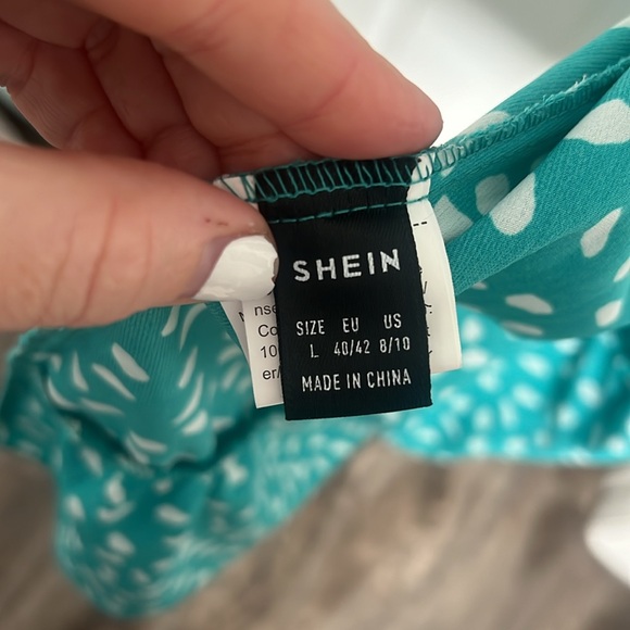 SHEIN maxi dress - Picture 3 of 3